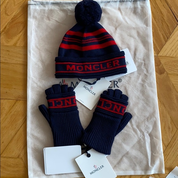NEW Auth.MONCLER Hat/beanie w/GLOVES/mittens ITALY - Picture 2 of 16